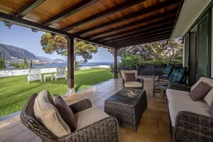 Sabinas Playa Malpaís